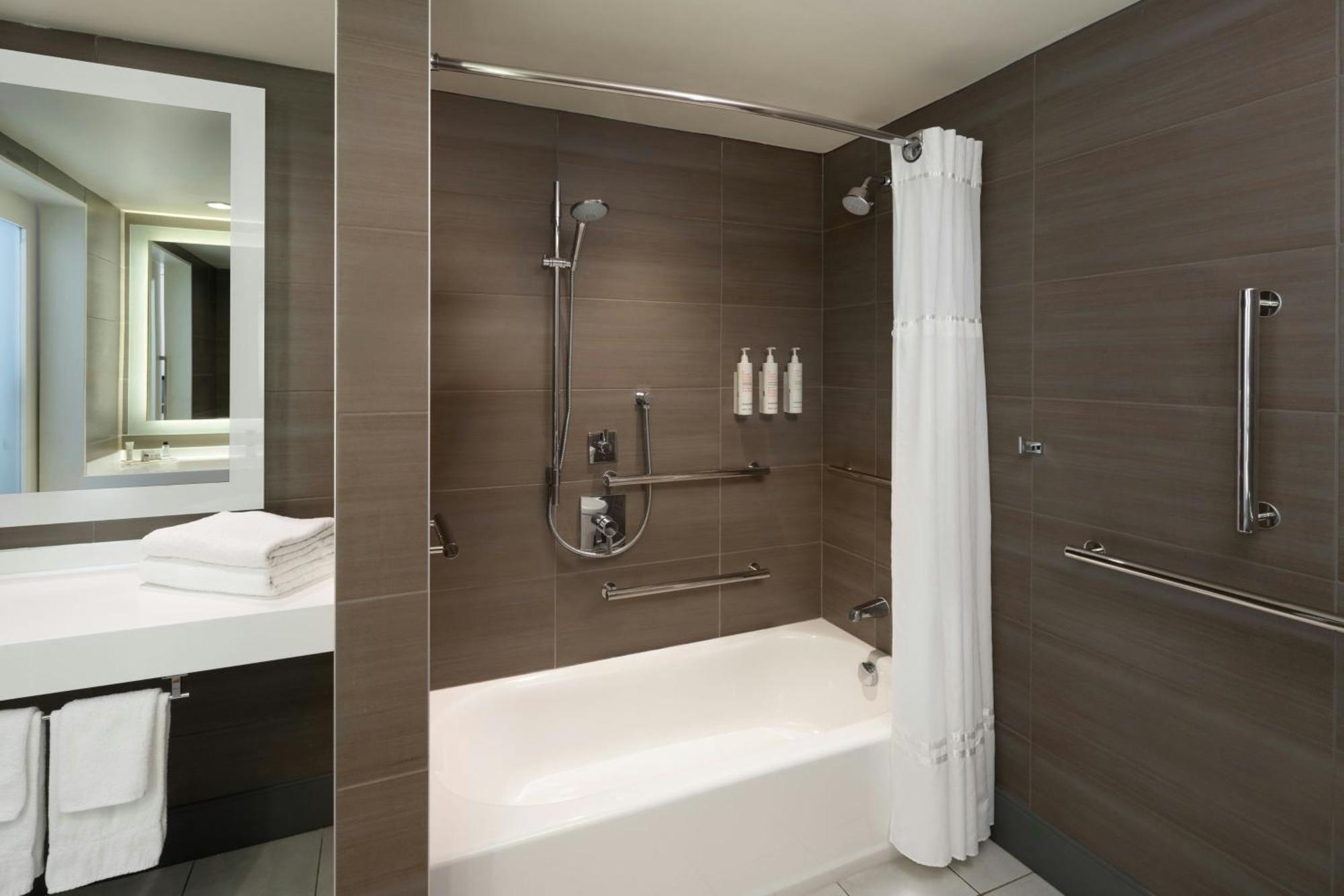 North Charleston Marriott Hotell Exteriör bild